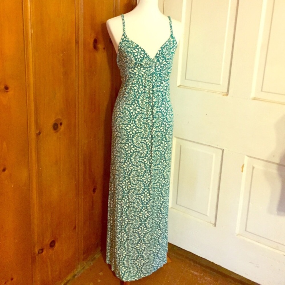 New York & Co Stretchy Comfy Sleeveless Maxi Dress